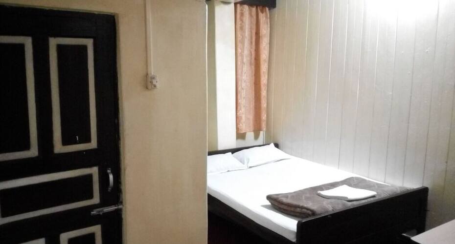 New Galaxy Hotel, Darjeeling 5